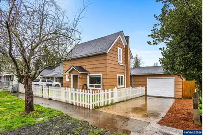 456 N Log Cabin St, Independence, OR 97351 - Photo 2