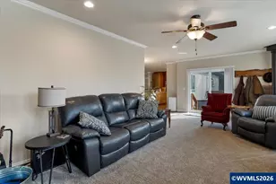 37734 River Dr, Lebanon, OR 97355 - Photo 20