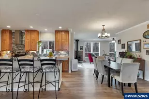 37734 River Dr, Lebanon, OR 97355 - Photo 8