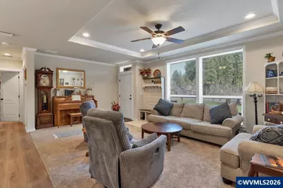 37734 River Dr, Lebanon, OR 97355 - Photo 6