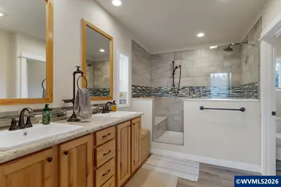 37734 River Dr, Lebanon, OR 97355 - Photo 18