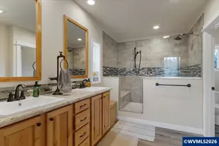 37734 River Dr, Lebanon, OR 97355 - Photo 18