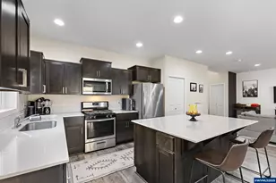 2988 Christina St NW, Salem, OR 97304 - Photo 18