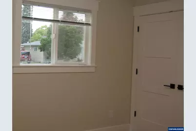 1661 Cooper St, Lebanon, OR 97355 - Photo 10