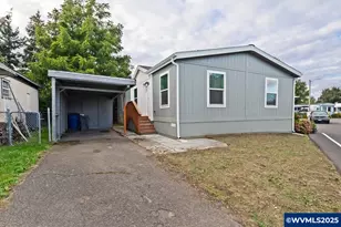 133 Broadmore Ave NE, Salem, OR 97301 - Photo 2