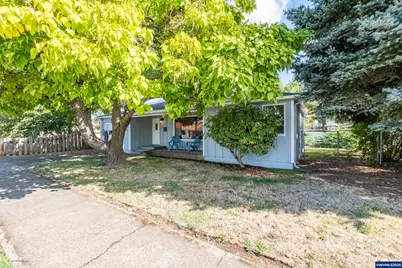 875 S 5th St, Lebanon, OR 97355 - Photo 4