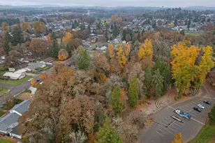 414 SW Westwood Dr, Dallas, OR 97338 - Photo 8