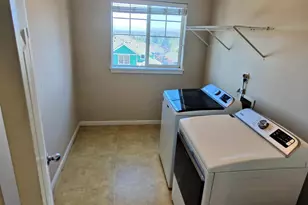 523 Golden Eagle St NW, Salem, OR 97304 - Photo 30