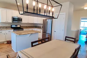 523 Golden Eagle St NW, Salem, OR 97304 - Photo 14