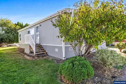 5048 Silver (#112) Lp NE, Salem, OR 97305 - Photo 2