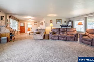 190 Hunsaker Ln, Eugene, OR 97404 - Photo 10