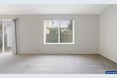 4810 Bonanza Dr NE, Salem, OR 97305 - Photo 10