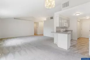 4810 Bonanza Dr NE, Salem, OR 97305 - Photo 16