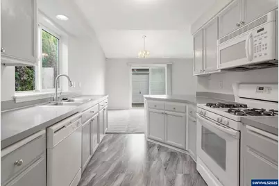 4810 Bonanza Dr NE, Salem, OR 97305 - Photo 22