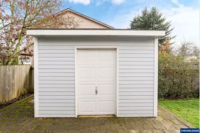4810 Bonanza Dr NE, Salem, OR 97305 - Photo 44
