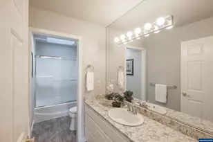 1929 Ptarmigan St NW, Salem, OR 97304 - Photo 30