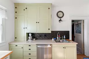 2116 Waverly Dr SE, Albany, OR 97322 - Photo 10