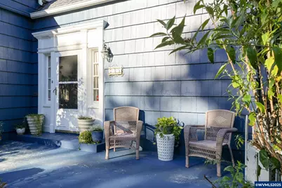 735 Church St SE, Salem, OR 97301 - Photo 4