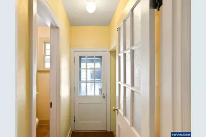735 Church St SE, Salem, OR 97301 - Photo 18