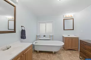 32797 Dan Cupp Rd, Saint Helens, OR 97051 - Photo 20