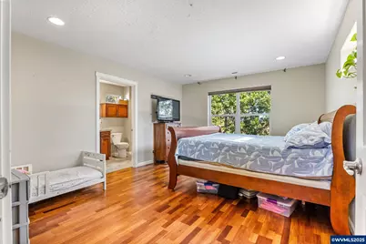 610 NW Hillcrest Dr, Dallas, OR 97338 - Photo 20