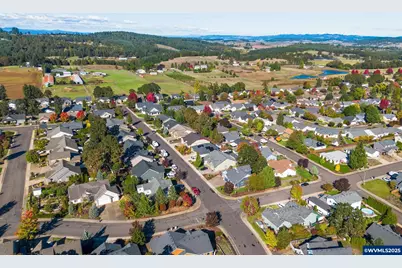 610 NW Hillcrest Dr, Dallas, OR 97338 - Photo 28