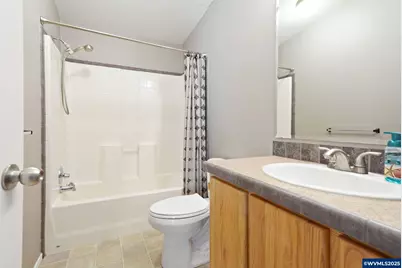 917 Luke St, Independence, OR 97351 - Photo 20