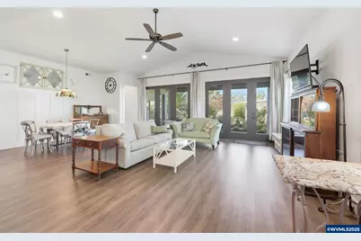 1140 SW Sylvia St, Corvallis, OR 97333 - Photo 26