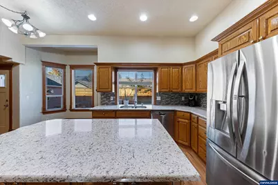 4465 Countryside Ct NE, Salem, OR 97305 - Photo 10