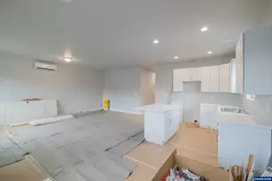 1230 49th Ave, Sweet Home, OR 97386 - Photo 2