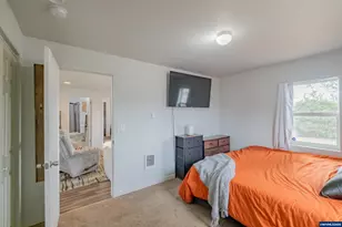 301 Russell St, Lebanon, OR 97355 - Photo 28