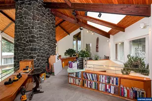 4300 Briar Knob Lp NE, Scotts Mills, OR 97375 - Photo 28