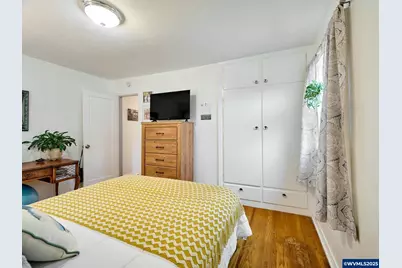 2075 Laurel Av NE, Salem, OR 97301 - Photo 12