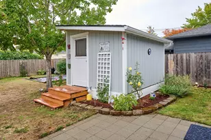 2075 Laurel Ave NE, Salem, OR 97301 - Photo 24