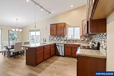 758 S Sunrise Dr Dr, Jefferson, OR 97352 - Photo 14