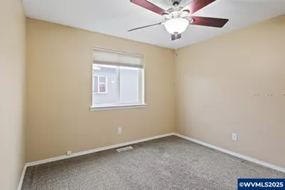 758 S Sunrise Dr Dr, Jefferson, OR 97352 - Photo 12