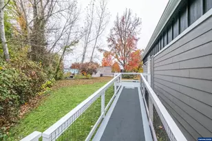 34505 Riverside #15 Dr SW, Albany, OR 97321 - Photo 36