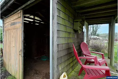 1060 Silver Falls Dr NE, Silverton, OR 97381 - Photo 42