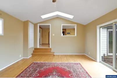 1060 Silver Falls Dr NE, Silverton, OR 97381 - Photo 12