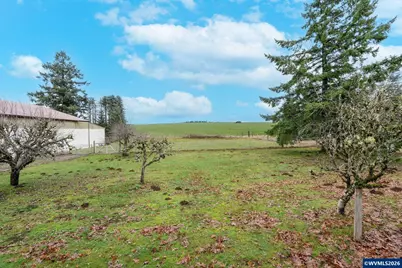 1060 Silver Falls Dr NE, Silverton, OR 97381 - Photo 34