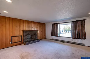 951 Dogwood St, Sweet Home, OR 97386 - Photo 4