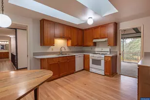 1265 NW Heather Dr, Corvallis, OR 97330 - Photo 24