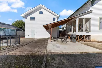 1111 SW Levens St, Dallas, OR 97338 - Photo 44