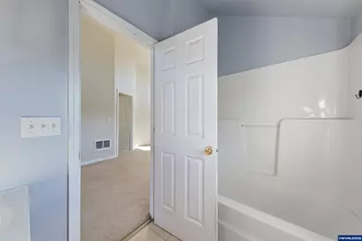 1111 SW Levens St, Dallas, OR 97338 - Photo 34