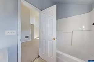 1111 SW Levens St, Dallas, OR 97338 - Photo 34