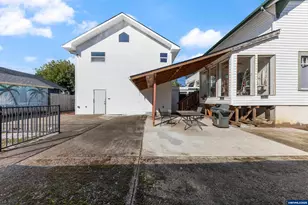 1111 SW Levens St, Dallas, OR 97338 - Photo 38