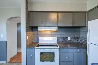 1050 Barnes Av SE, Salem, OR 97306 - Photo 16