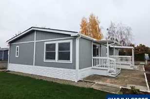 450 Lacreole (#25) Dr, Dallas, OR 97338 - Photo 8