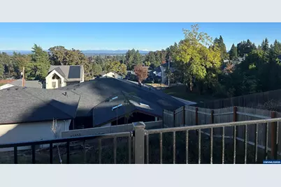 3232 Granada Wy S, Salem, OR 97302 - Photo 2