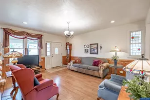 39986 Gisler Rd, Scio, OR 97374 - Photo 14